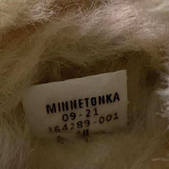 Minnetonka‎ Sheepskin Mule Slippers - Tan suede leather - Women's Size 5 - Picture 6 of 7